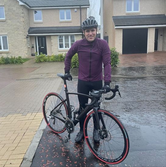 ON YER BIKE STUART!  Fundraising for My Name'5 Doddie Foundation