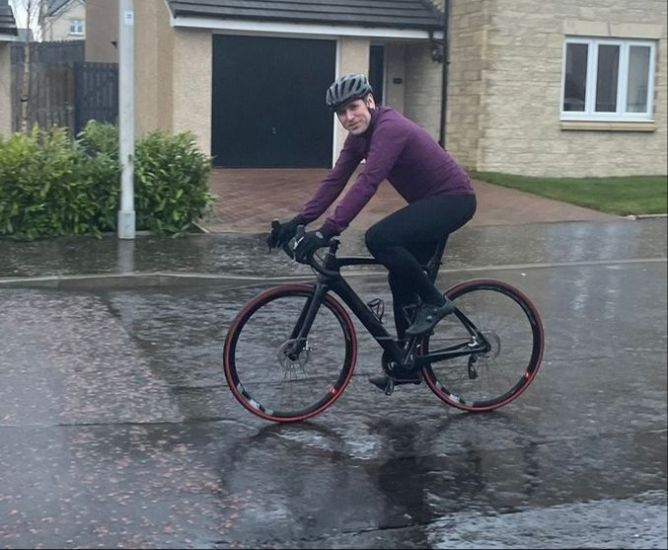 ON YER BIKE STUART!  Fundraising for My Name'5 Doddie Foundation